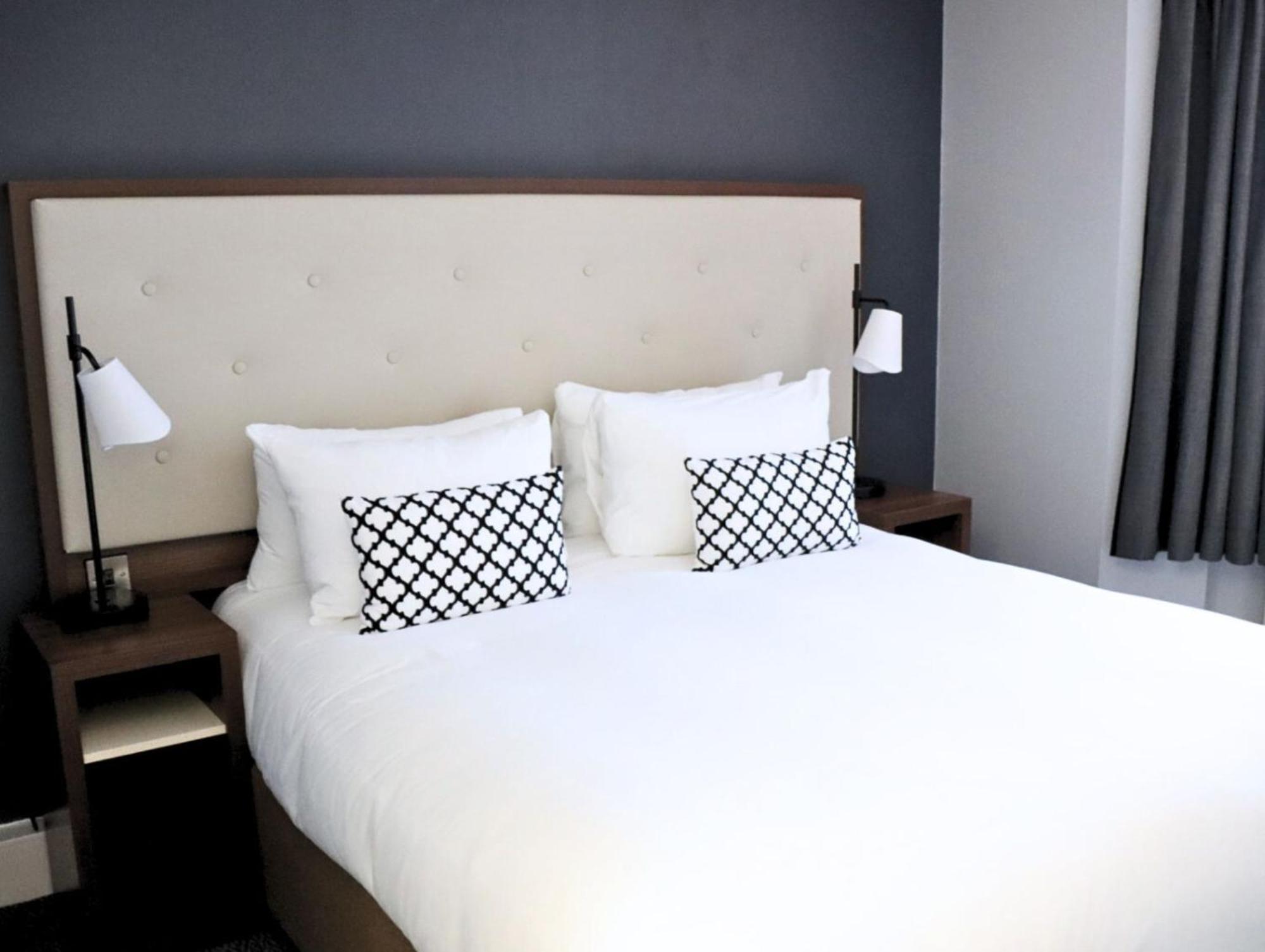 Garner Hotel Preston Samlesbury By Ihg מראה חיצוני תמונה