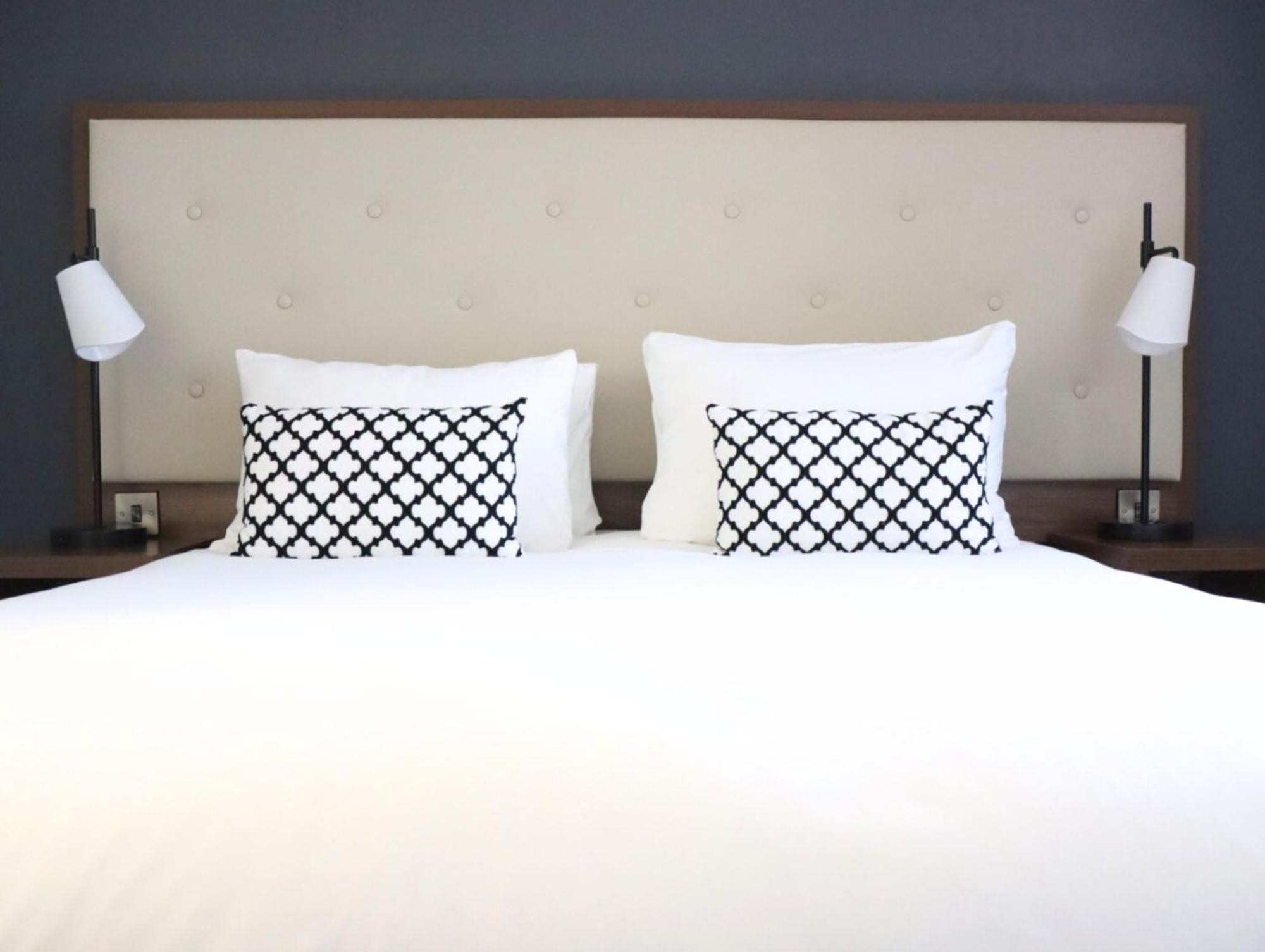 Garner Hotel Preston Samlesbury By Ihg מראה חיצוני תמונה